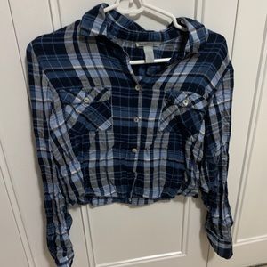 long sleeve cropped flannel